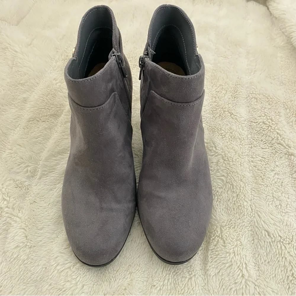 Gianni Bini Memory Foam Gray Suede Ankle Boots with Block Heel Size 7